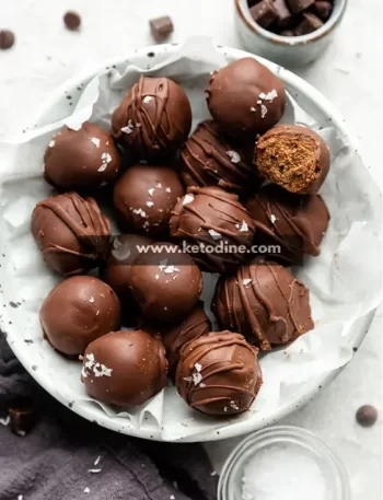 Keto Chocolate Brownie Truffles