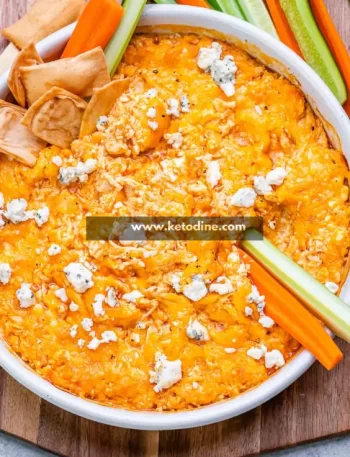 Keto Cottage Cheese Buffalo Chicken Dip