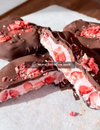Strawberry Frozen Yogurt Bites