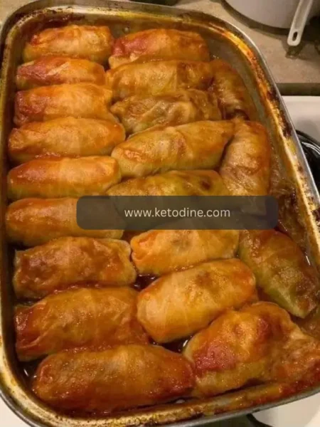 KETO STUFFED CABBAGE ROLLS