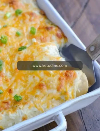 KETO SOUR CREAM CHICKEN ENCHILADAS