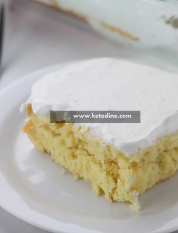 Greek Yogurt Protein Cake