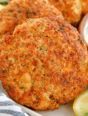 High-Protein Low-Carb Salmon Patties