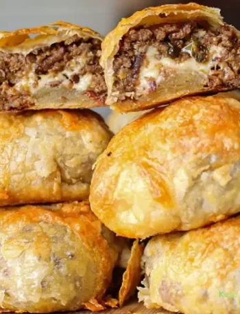 Cheeseburger Bombs