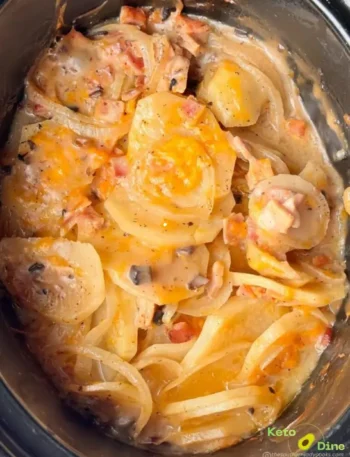 Low Carb Crockpot Ham and Cheesy Potatoes