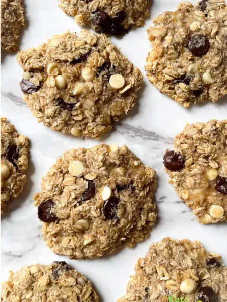 Banana, Coconut and Oat Cookies