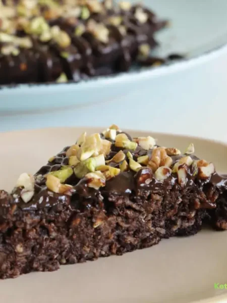 oatmeal, cocoa and bananas dessert