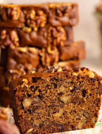 date and walnut cake