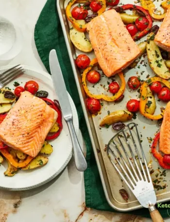Sheet-Pan Roasted Salmon & Vegetables