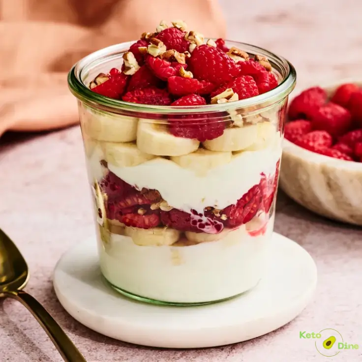 Raspberry-Banana Yogurt Parfait