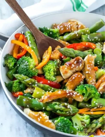 Easy and Healthy Teriyaki Chicken Stir Fry with Vegetables