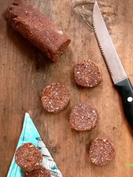 Frozen Chocolate Roll Keto And Low-Carb