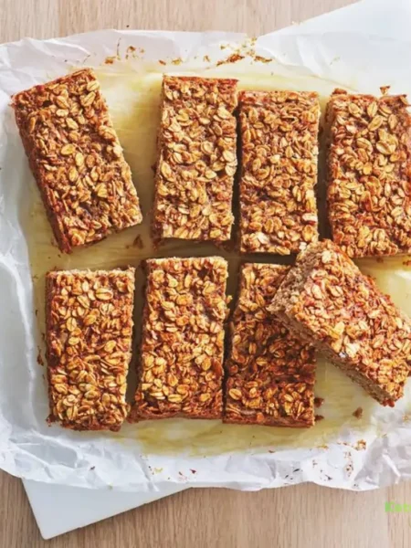 Banana-Oatmeal Breakfast Bars
