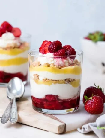 Lemon-Berry Cheesecake Parfaits