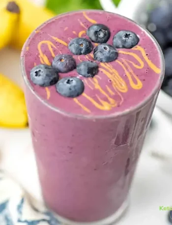 Blueberry Spinach Banana Smoothie