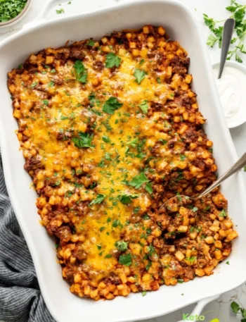 Ground Beef Potato Casserole (Cheesy, Easy)