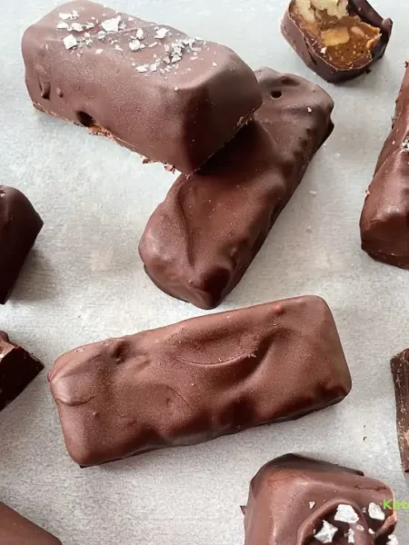 Homemade Chocolate Candy Bars