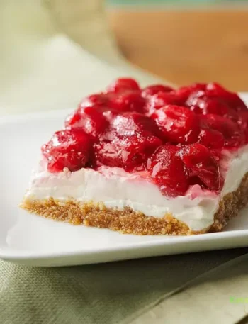 No-Bake Cherry Cheesecake