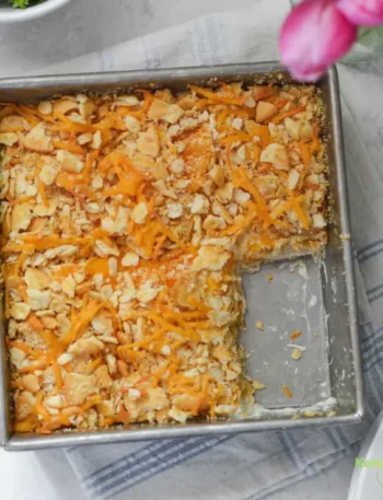 Dolly Parton Swears by This Comforting, 5-Ingredient Casserole for Weeknight Dinners