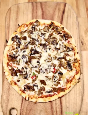 Grilled Sausage Mushroom Pizza