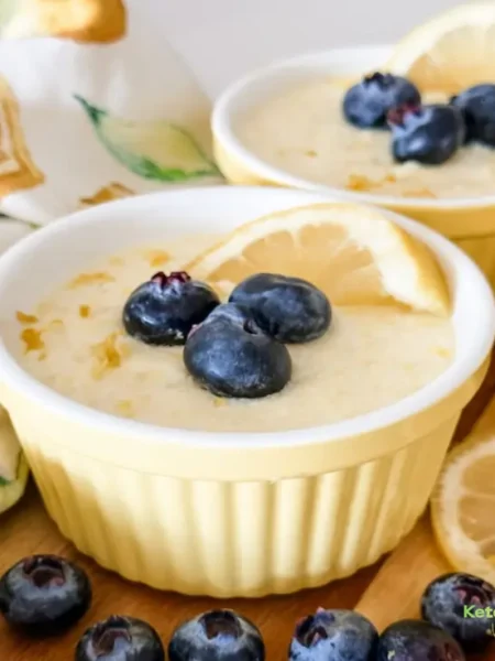 Protein Lemon Mousse with Blueberries